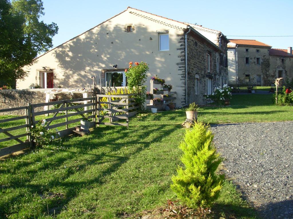 布朗石的花园住宿加早餐旅馆 Saint-Jean-des-Ollières 外观 照片